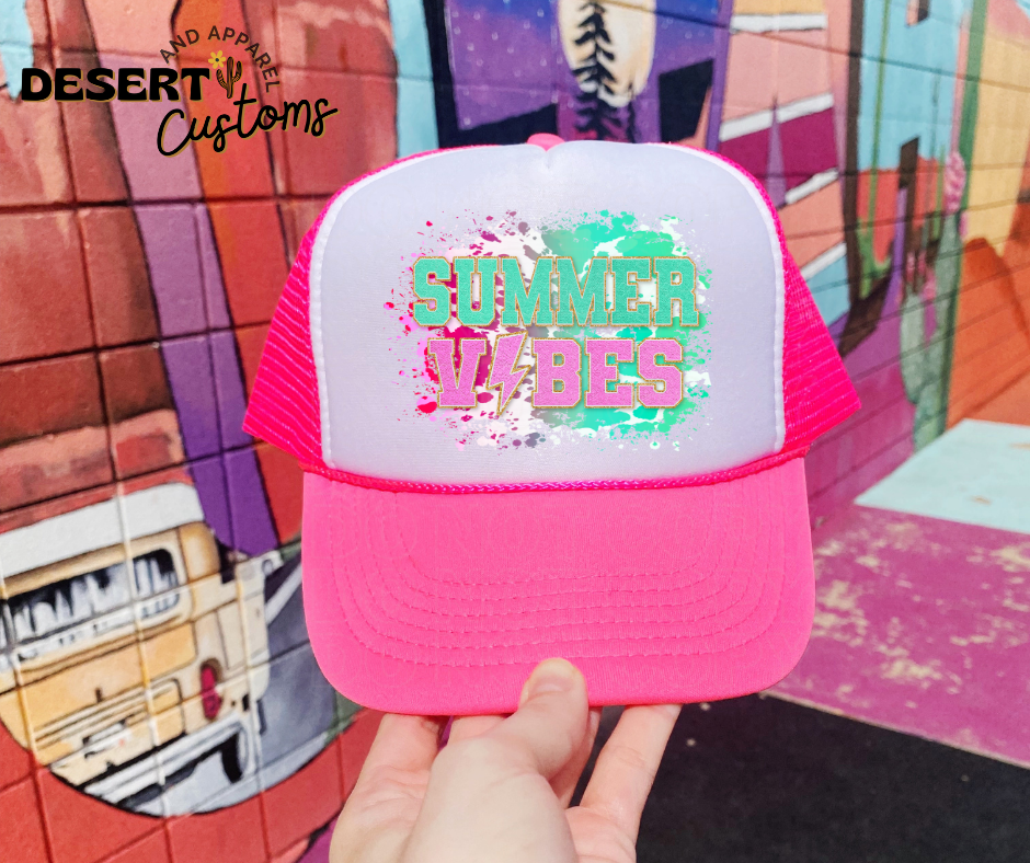 Summer Vibes - Snap Back Women's Trucker Hat